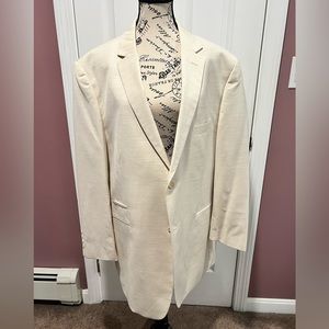 Men suit cream with pants 40r
